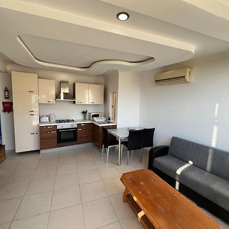 Conmal Penthouse In Mellieha Bay Apartment Exterior photo